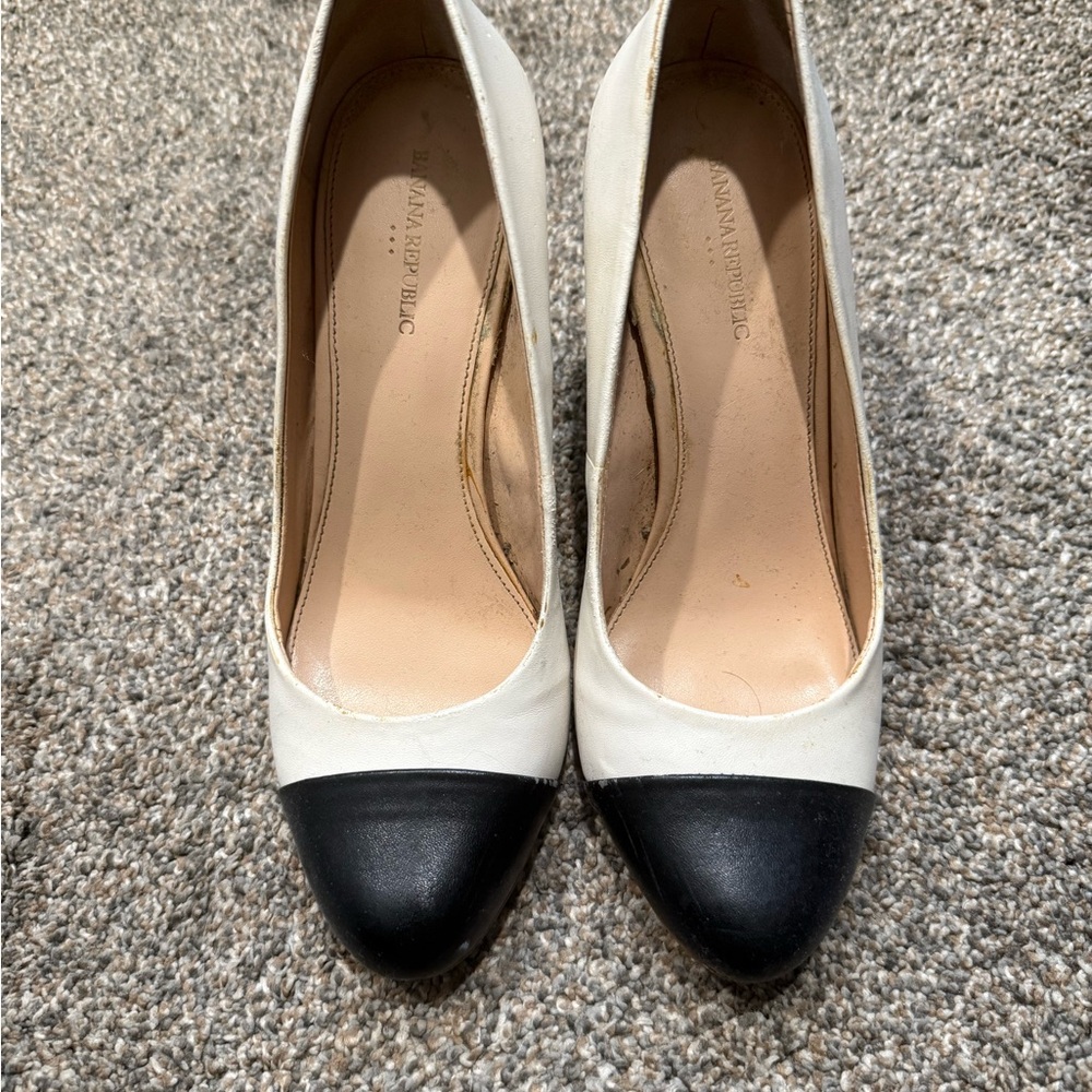 Banana Republic Women's Two-Tone Heels